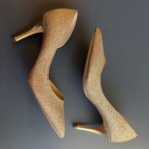 Touch of Nina Mid-Heel Dress Pump